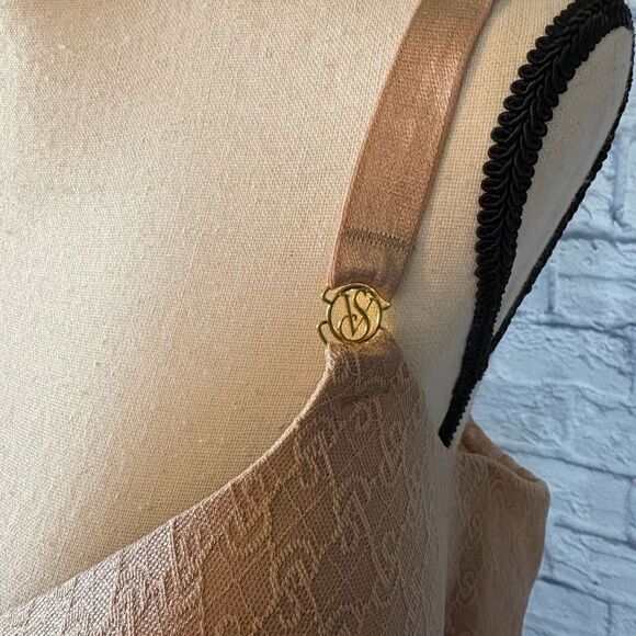 Victoria's Secret Tan Patterned Bra - NWOT - Picture 2 of 6